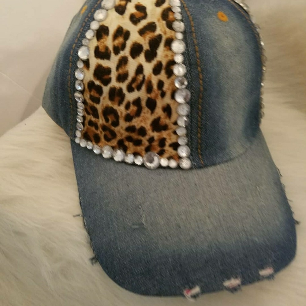 Custom baseball cap - Picture 2 of 2